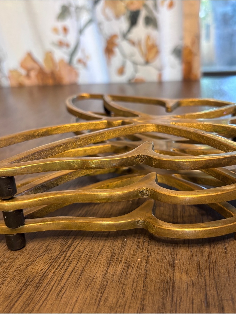 Set of 3 Vintage Brass Butterfly Trivets - Picture 3 of 7